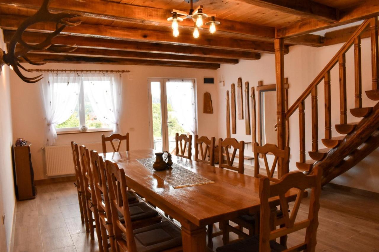 ZărneştiCasa De Sub Hora别墅 外观 照片